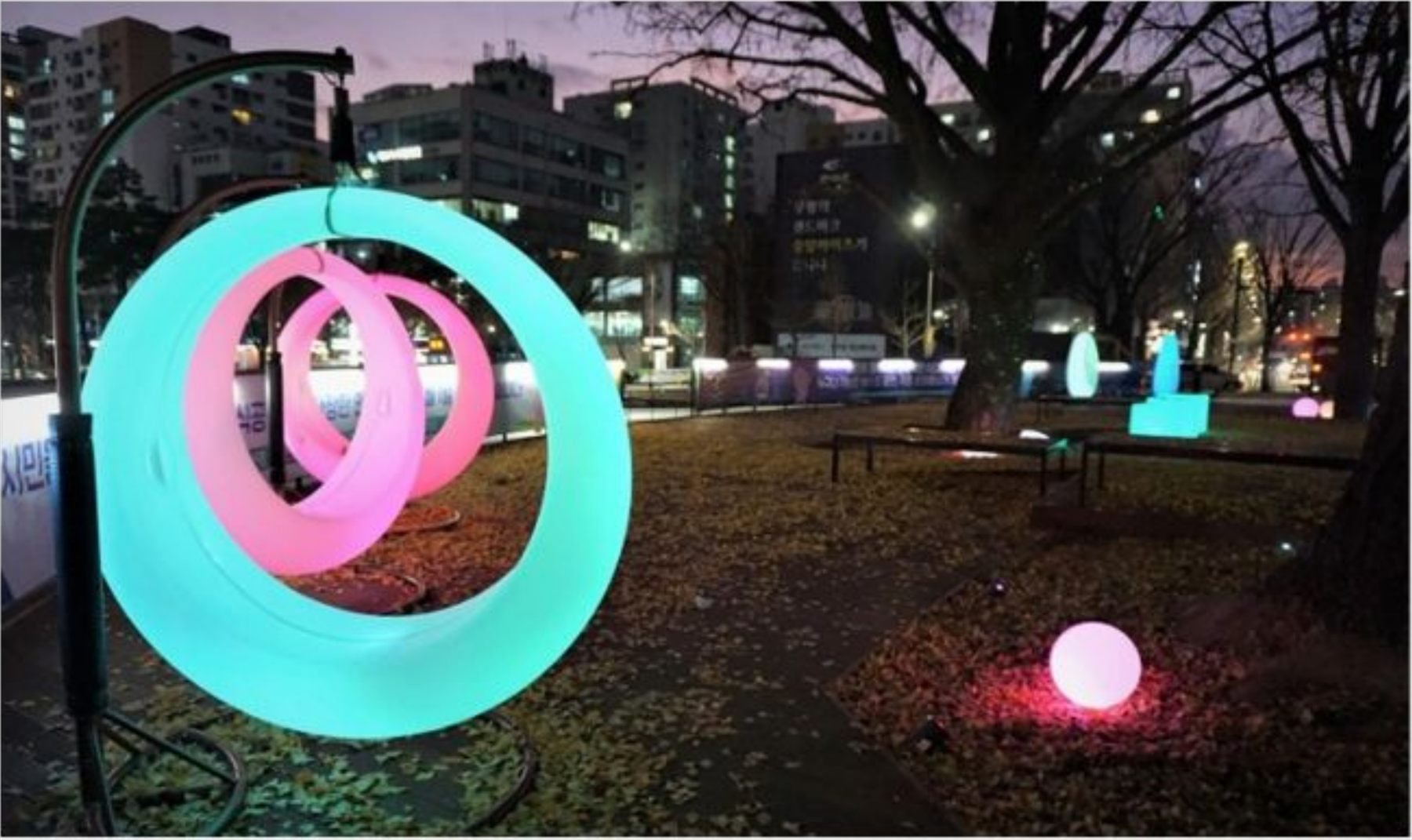 인천애뜰 열린광장 — LED Furniture · 프로젝트 이미지 2